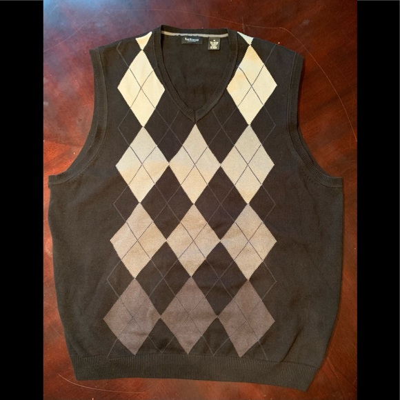 Van Heusen Sweaters Van Heusen Mens Black And Grey Argyle Sweater